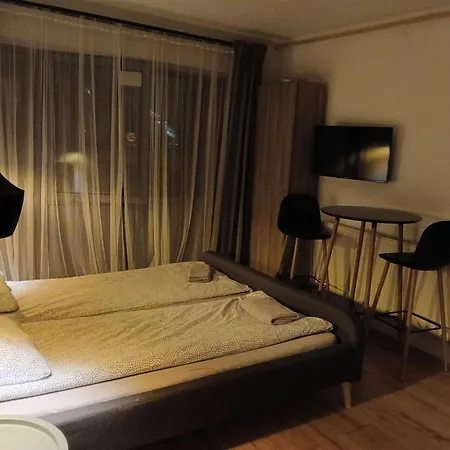 Gasthuis Plaza - Plaza, Molo 300m 3*