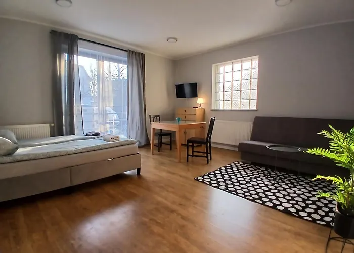 Przystanek - Plaza, Molo 300m